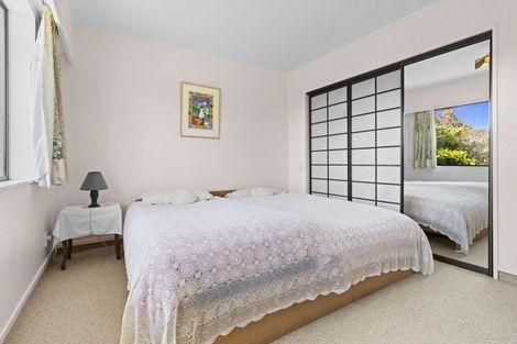 Photo of property in 12 Tamati Place, Merrilands, New Plymouth, 4312