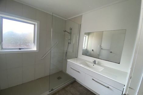 Photo of property in 26 Orly Avenue, Mangere, Auckland, 2022