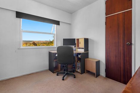 Photo of property in 53 Grand Vue Road, Kawaha Point, Rotorua, 3010