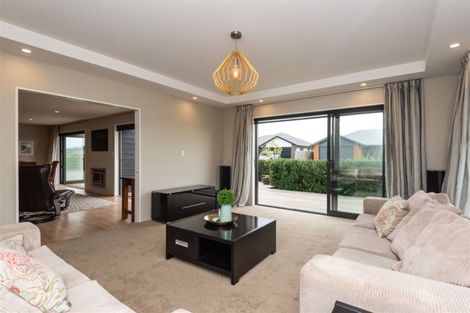 Photo of property in 26 Watkins Drive, Rangiora, 7400