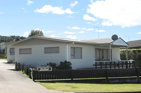 Photo of property in 1/6 Shera Street, Acacia Bay, Taupo, 3330