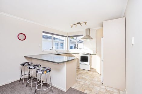 Photo of property in 2/308 Yarrow Street, Richmond, Invercargill, 9810