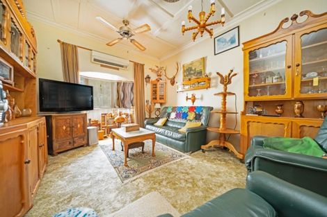 Photo of property in 29 Pipiroa Road, Ngatea, 3503