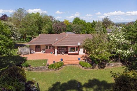 Photo of property in 10 Guinane Street, Dannevirke, 4930