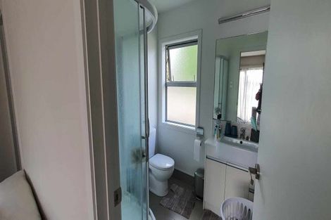 Photo of property in 32d Robinson Avenue, Holdens Bay, Rotorua, 3010