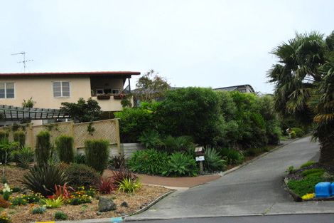 Photo of property in 11 Roseville Road, Gulf Harbour, Whangaparaoa, 0930