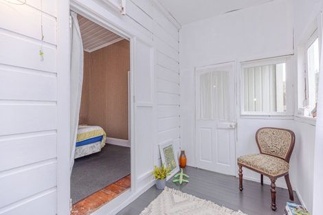 Photo of property in 15 Roberts Avenue, Aramoho, Whanganui, 4500