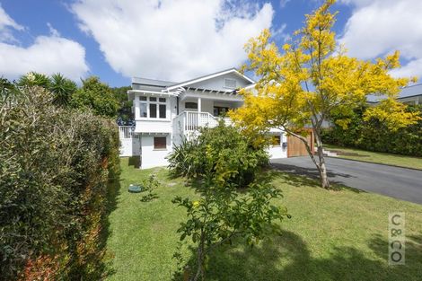 Photo of property in 56 Queen Street, Riverhead, 0820