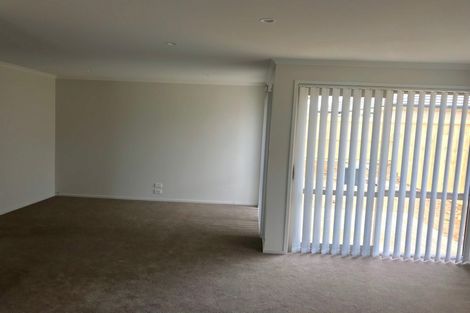 Photo of property in 15 Perla Road, Pukekohe, 2120