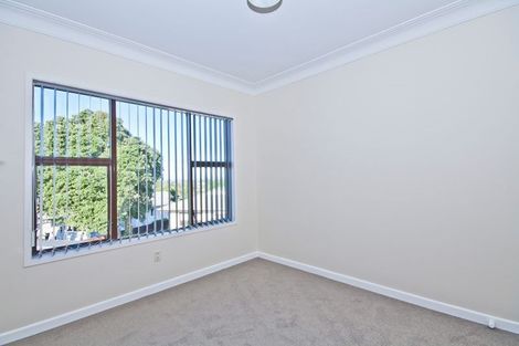 Photo of property in 171 Te Atatu Road, Te Atatu South, Auckland, 0610
