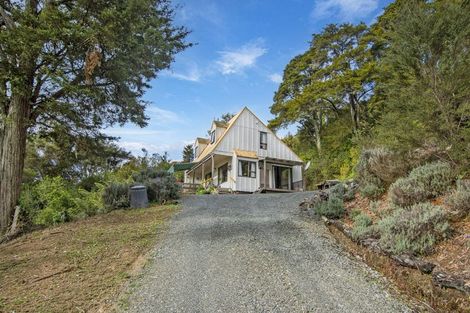 Photo of property in 54 Paparoa Station Road, Paparoa, 0571