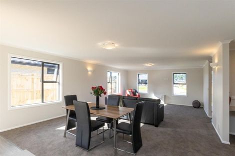 Photo of property in 10 Oldfield Lane, Marton, 4710