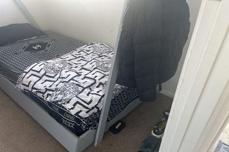 Photo of property in 3 Hobman Place, Manurewa, Auckland, 2102