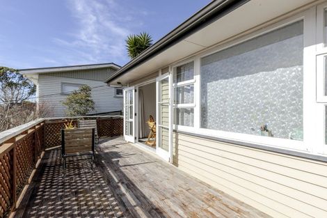 Photo of property in 61 Clawton Street, Westown, New Plymouth, 4310
