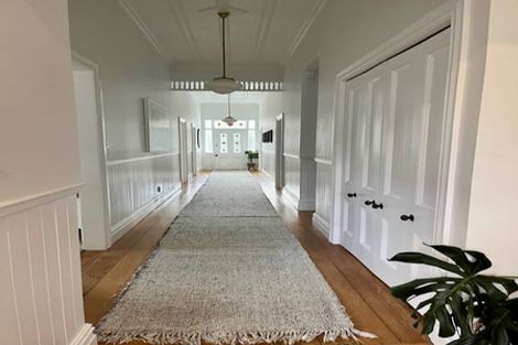 Photo of property in 69 Church Street, Devonport, Auckland, 0624