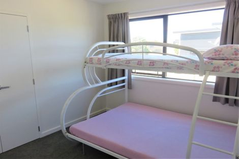 Photo of property in 33 Sunset Drive, Baylys Beach, Dargaville, 0377