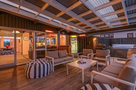 Photo of property in 9 Montgomery Terrace, Hokowhitu, Palmerston North, 4410