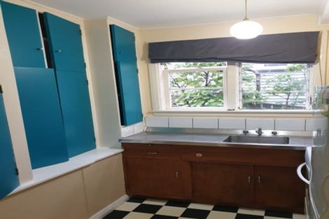 Photo of property in 44 Standen Street, Karori, Wellington, 6012