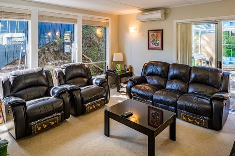 Photo of property in 79 Sunshine Avenue, Karori, Wellington, 6012