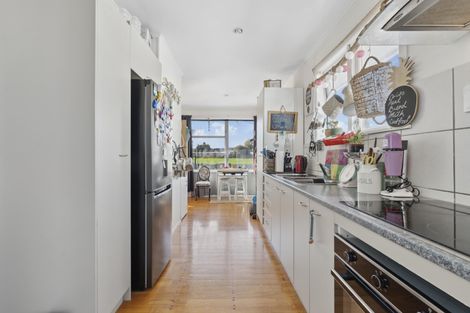 Photo of property in 67 Smiths Avenue, Papakura, 2110