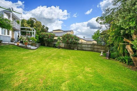 Photo of property in 11 Albany Highway, Unsworth Heights, Auckland, 0632