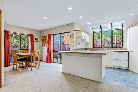 Photo of property in 2/120 Memorial Avenue, Burnside, Christchurch, 8053