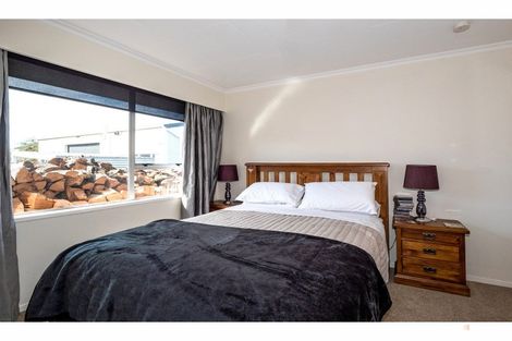 Photo of property in 25b Leonard Street, Waimate, 7924