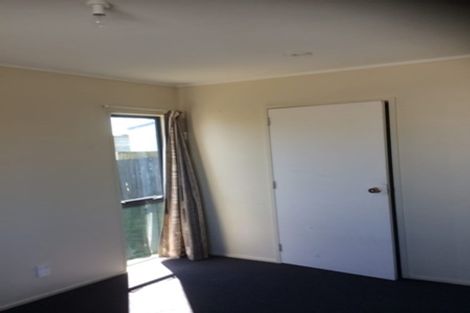 Photo of property in 49 Trimdon Street, Randwick Park, Auckland, 2105