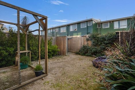 Photo of property in 3/25 Hargest Crescent, Sydenham, Christchurch, 8023