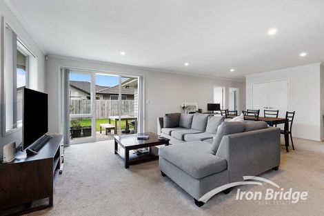 Photo of property in 8 Aviation Street, Takanini, 2112