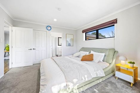 Photo of property in 4 Shankill Place, East Tamaki, Auckland, 2013