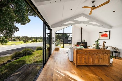 Photo of property in 2 Pioneer Crescent, Omaha, Warkworth, 0986