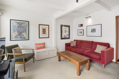 Photo of property in 70b Majoribanks Street, Mount Victoria, Wellington, 6011