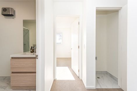 Photo of property in 8/51 Hills Road, Edgeware, Christchurch, 8013