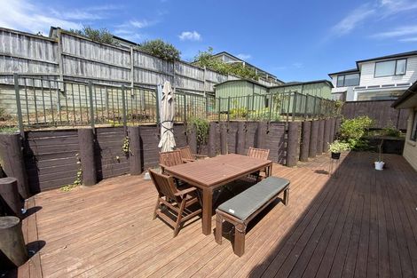 Photo of property in 7 Azzurro Way, Flat Bush, Auckland, 2019