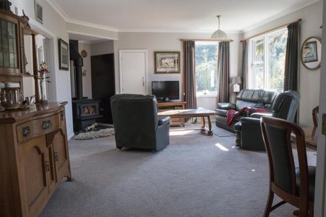 Photo of property in 6 Old West Coast Road, Yaldhurst, Christchurch, 7676