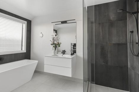 Photo of property in 8 Rylstone Way, Te Kauwhata, 3710