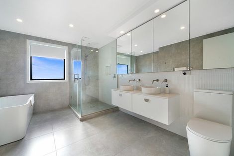 Photo of property in 14a Waitemata Road, Hauraki, Auckland, 0622
