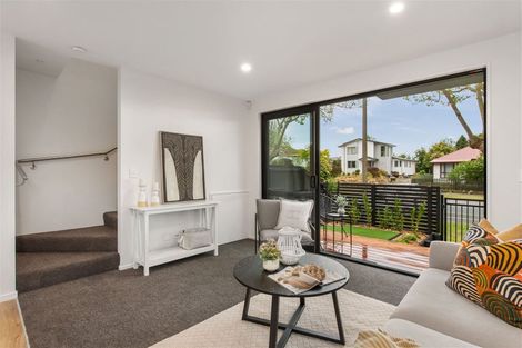 Photo of property in 2/58 Linwood Avenue, Linwood, Christchurch, 8011