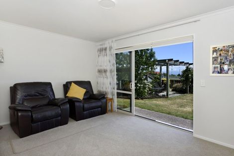 Photo of property in 27 Daelyn Drive, Richmond, 7020