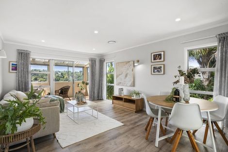 Photo of property in 11 Hague Place, Birkenhead, Auckland, 0626