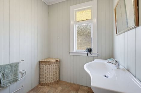 Photo of property in 16 Witham Street, Oamaru North, Oamaru, 9400