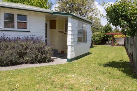 Photo of property in 1 Patea Place, Terrace End, Palmerston North, 4410