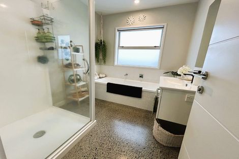 Photo of property in 29 Spinifex Street, Papamoa Beach, Papamoa, 3118