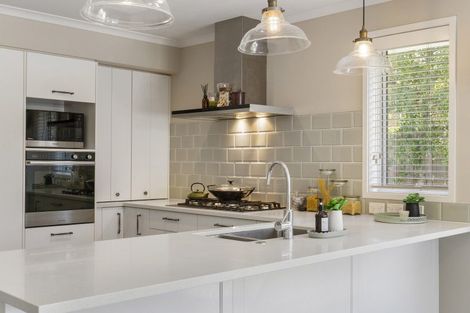 Photo of property in 5 Jessie Rise, Riverhead, 0820