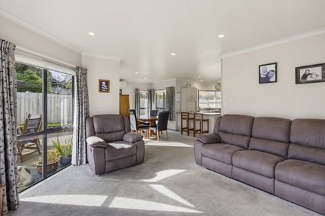Photo of property in 14 Sunburst Court, Paraparaumu Beach, Paraparaumu, 5032