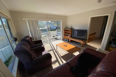 Photo of property in 45 Sylvia Road, Hillcrest, Auckland, 0627