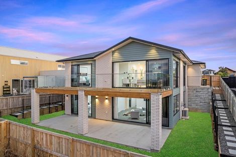 Photo of property in 8 Otohikawa Avenue, Glenbrook, 2681