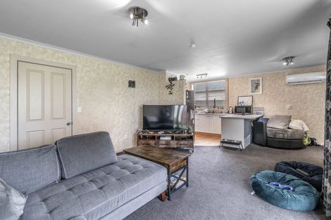 Photo of property in 291 Princes Street, Strathern, Invercargill, 9812