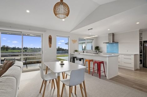 Photo of property in 93 Mapua Drive, Mapua, 7005